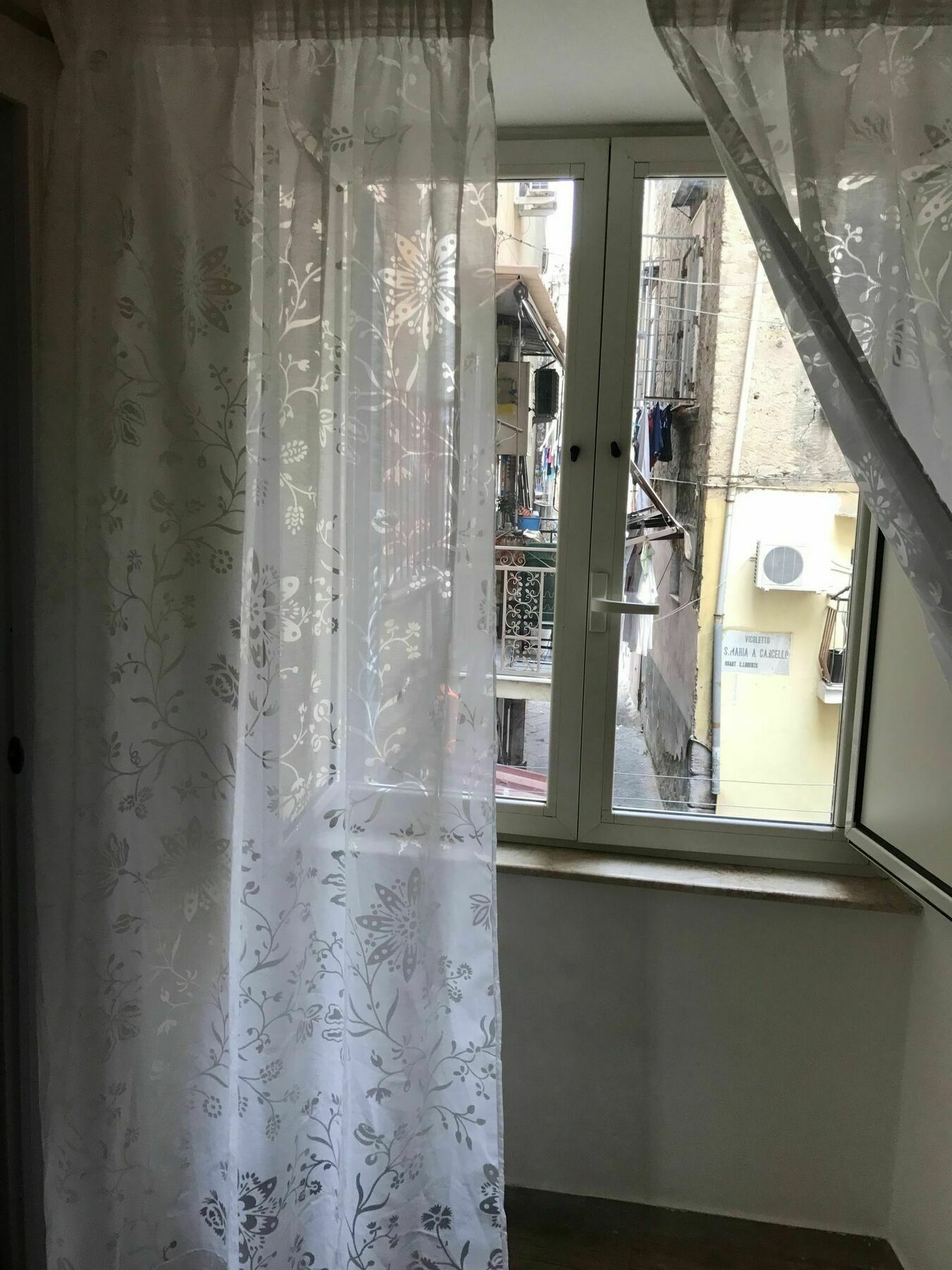 شقة Nana House نابولي المظهر الخارجي الصورة